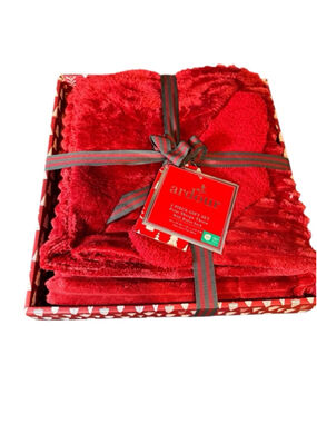 Ardour Red Sherpa Throw Gift Set with socks